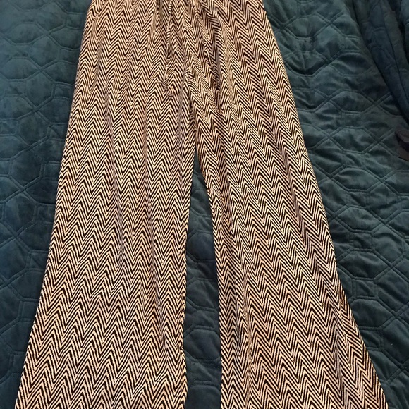 Maude Pants - Picture 2 of 11